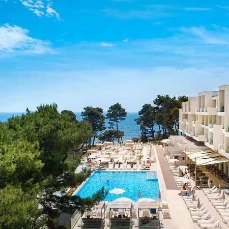 Valamar Carolina Hotel & Villas Kampor エクステリア 写真