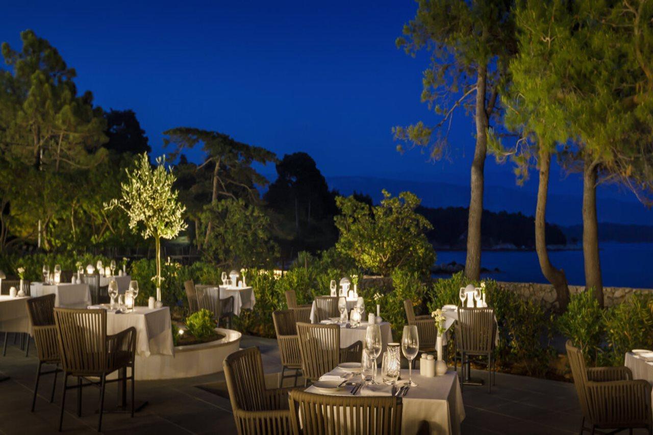 Valamar Carolina Hotel & Villas Kampor エクステリア 写真