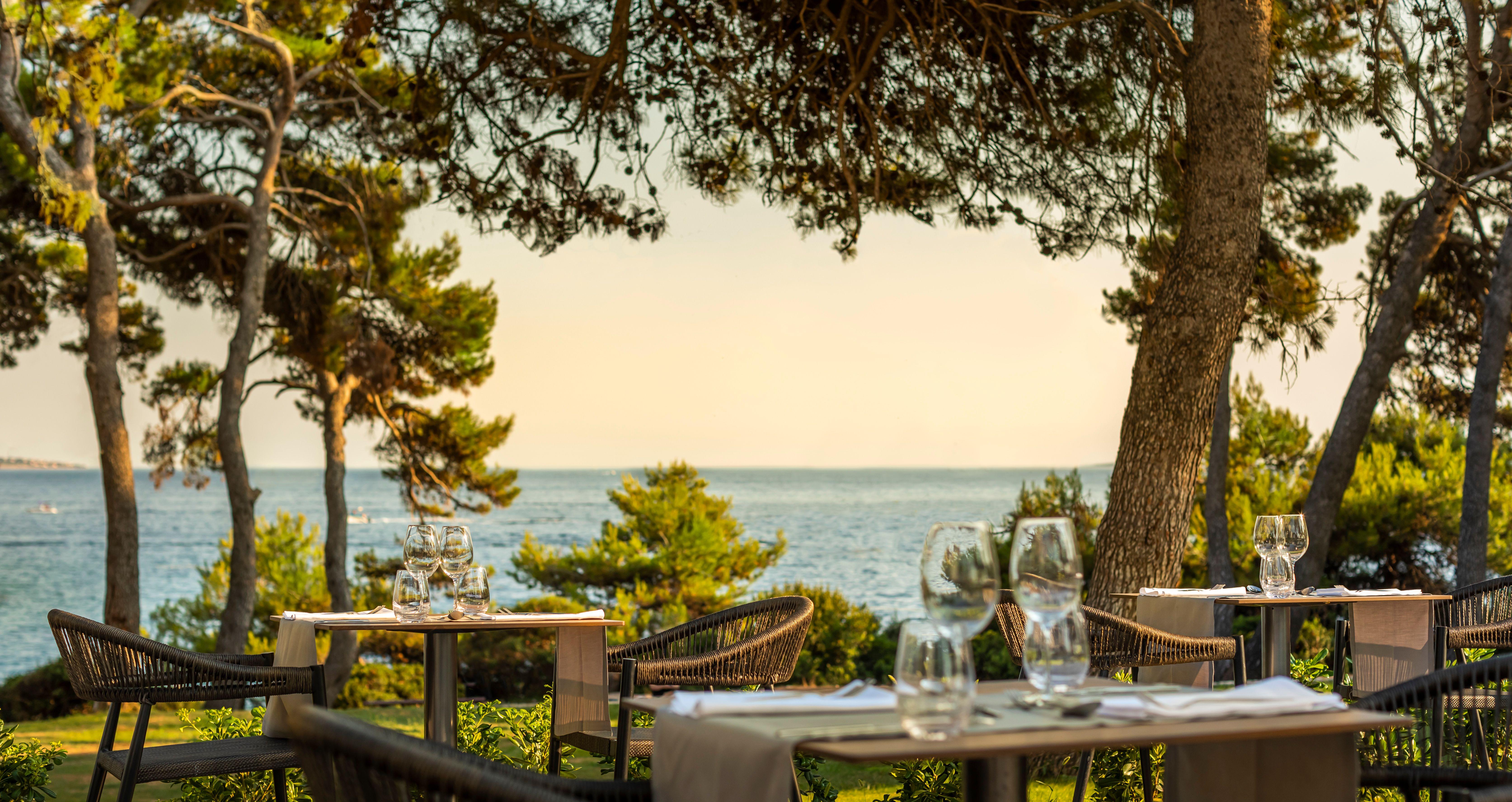 Valamar Carolina Hotel & Villas Kampor エクステリア 写真