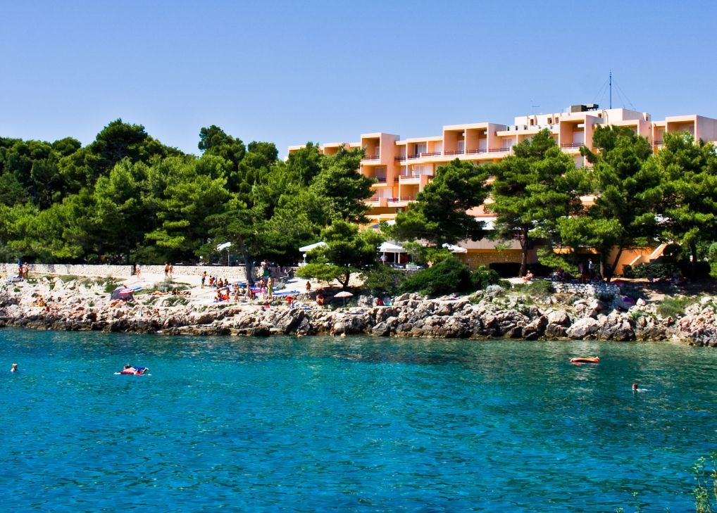Valamar Carolina Hotel & Villas Kampor エクステリア 写真